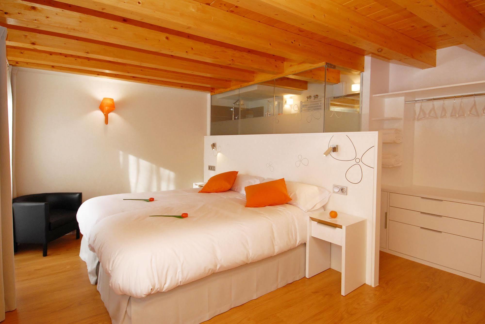 Hostal Rimbombin Burgos Luaran gambar